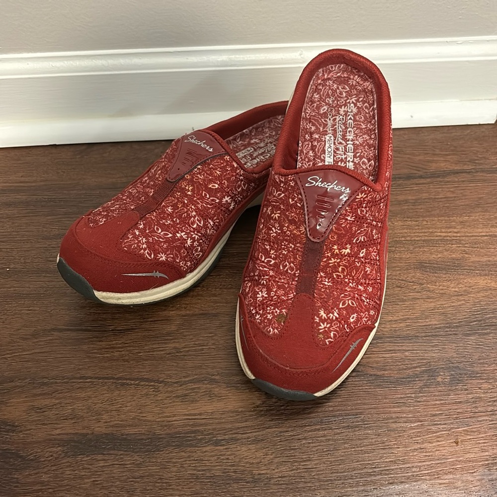 Sketchers Relaxed Fit
